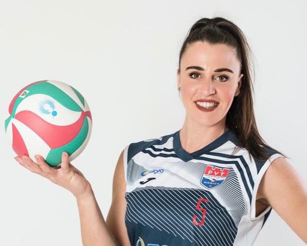 Modica: intervista esclusiva a Fabiola Ferro che dopo 23 anni lascia la pallavolo ma il suo non è un addio…