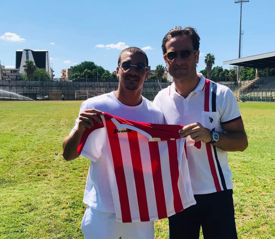 Colpo di mercato del Vittoria Calcio, dal Ragusa arriva il vittoriese Peppe Sferrazza