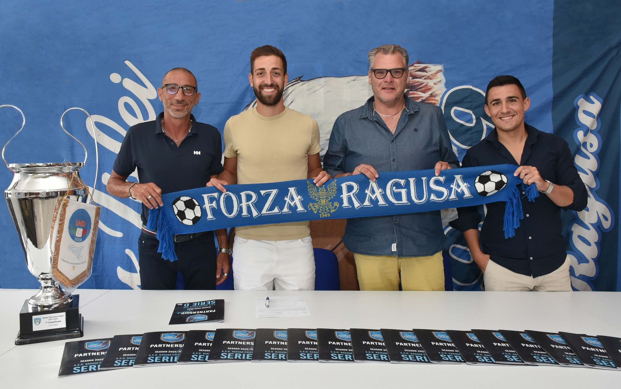 David Floro Valença rinnova con il Ragusa, sarà lui il capitano azzurro, Palma: “Orgoglioso di averlo con noi”