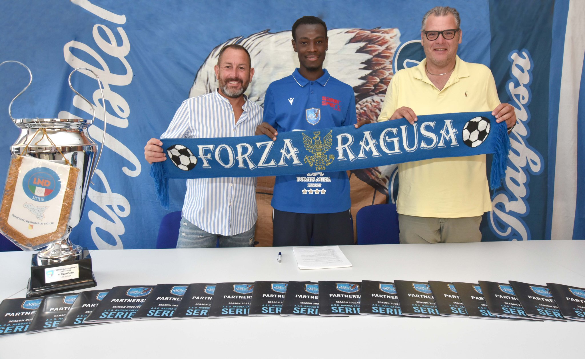 Ragusa Calcio: il centrocampista Serge Cess torna a vestire d’azzurro. “Ho trovato un gruppo affiatato”