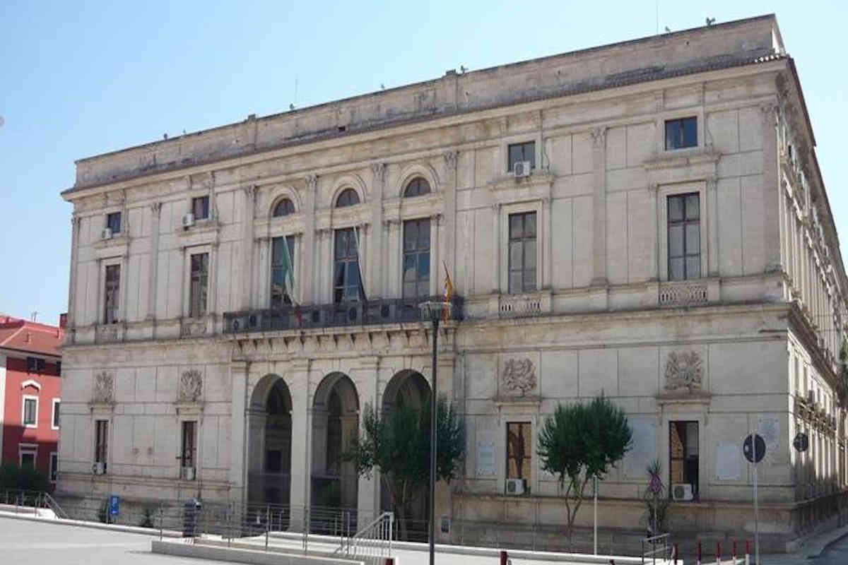Ragusa: due bandi meglio di uno! Fratelli d’Italia: l’amministrazione ha fatto vincere due gare alla stessa ditta