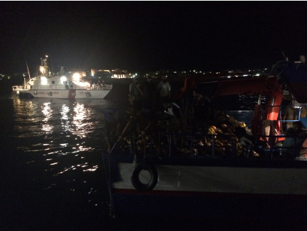 Sessantasei profughi sbarcano a Pozzallo con la motovedetta CP 325, sono egiziani e siriani