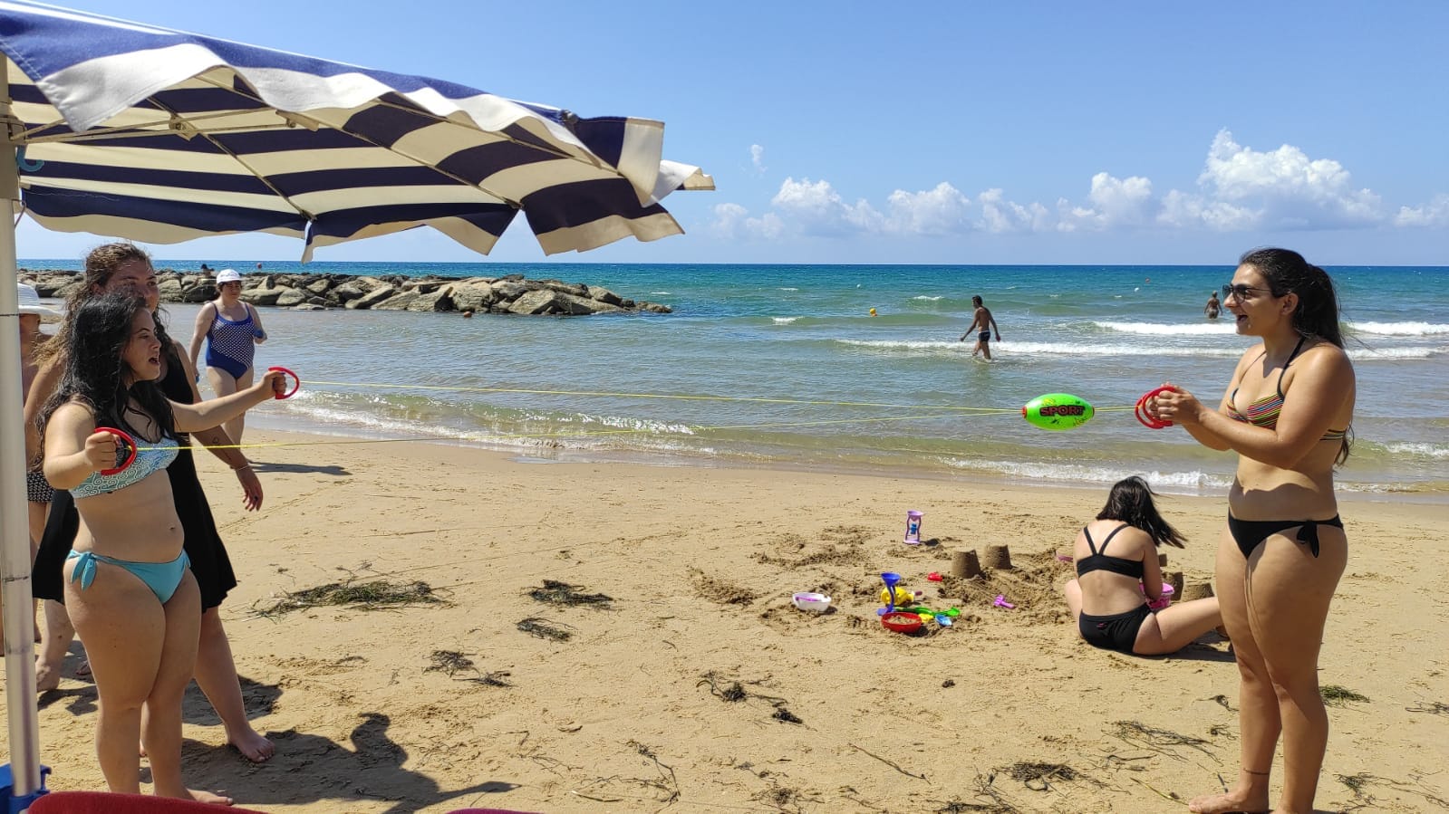 Le attività dell’Anffas di Ragusa si sono trasferite al mare