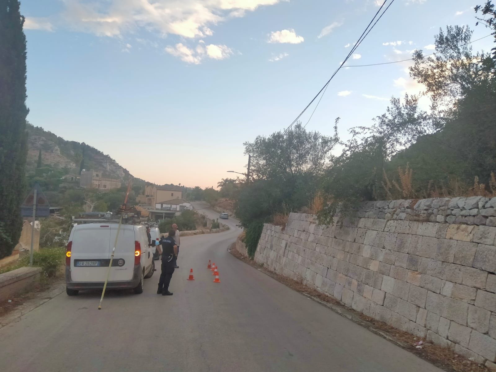 Maltempo: Si stacca un cavo dell’alta tensione, chiusa al traffico la Modica – Fiume Lato – Scicli