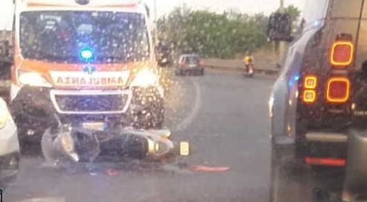 Incidente stradale in contrada Genovese sulla Scicli – Donnalucata , ferito un giovane centauro