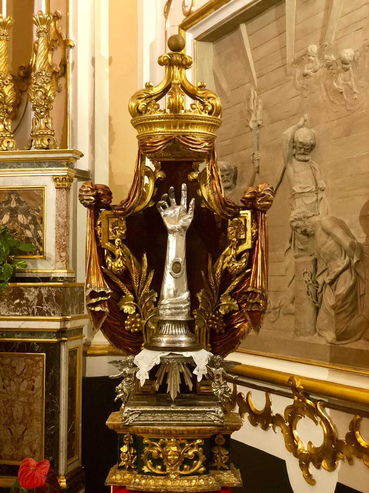 Ragusa, Festa di San Giovanni: traslazione della reliquia del braccio