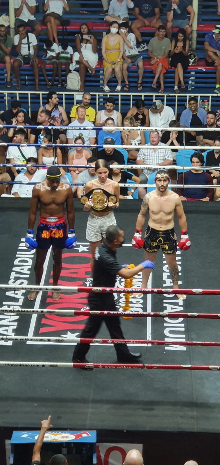 Sport da combattimento: per il maestro Angelo Corifeo si avvera il sogno di combattere in Thailandia