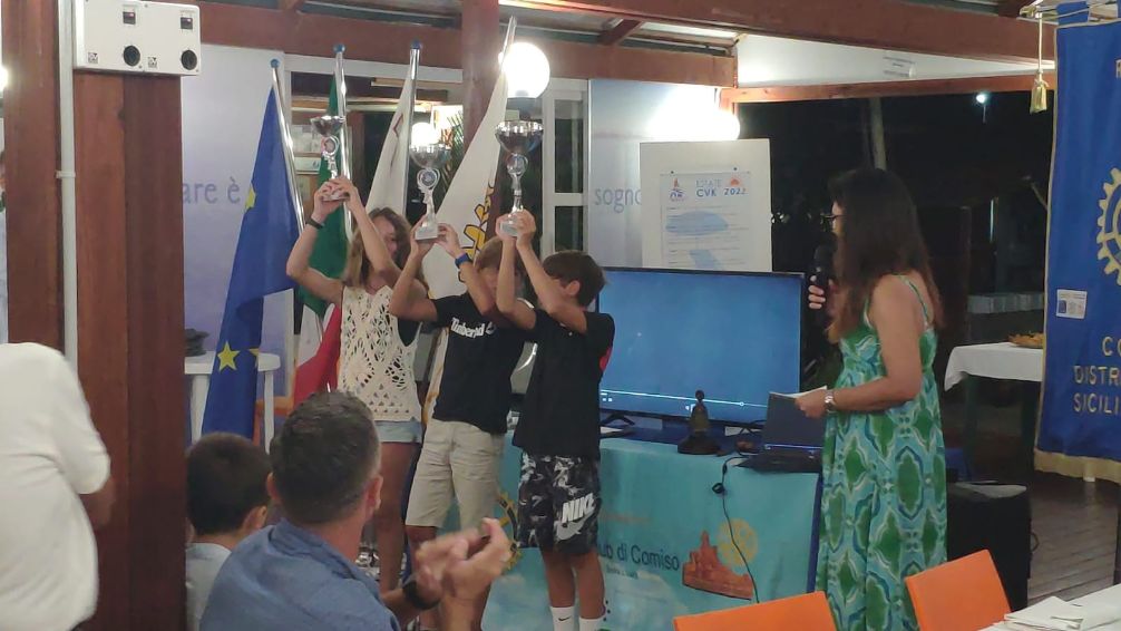 Vela: Andrea Bellio vince la diciassettesima edizione del trofeo “Rotary Club Challenge” categoria Optimist