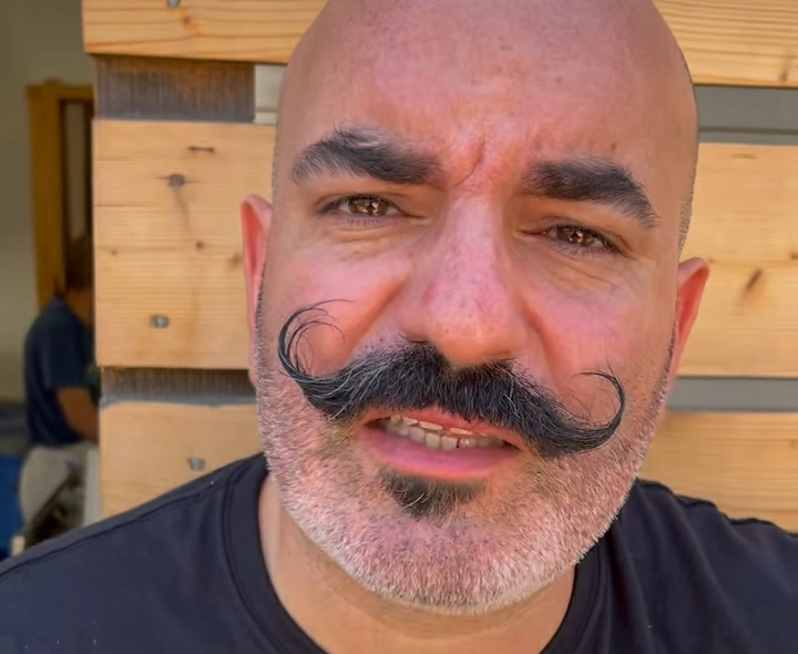 Se la foto con un politico basta a scatenare una valanga di fango: caro chef siamo alla frutta!