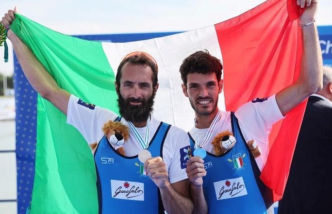 Il canottiere ispicese Pietro Ruta medaglia d’argento ai mondiali di Racice in coppia con Stefano Oppo