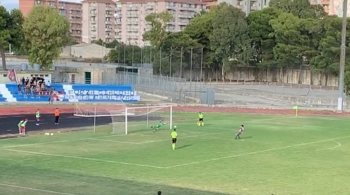 Il Ragusa Calcio batte il Canicattì ai rigori e supera il turno preliminare di Coppa Italia, ora c’è l’Acireale