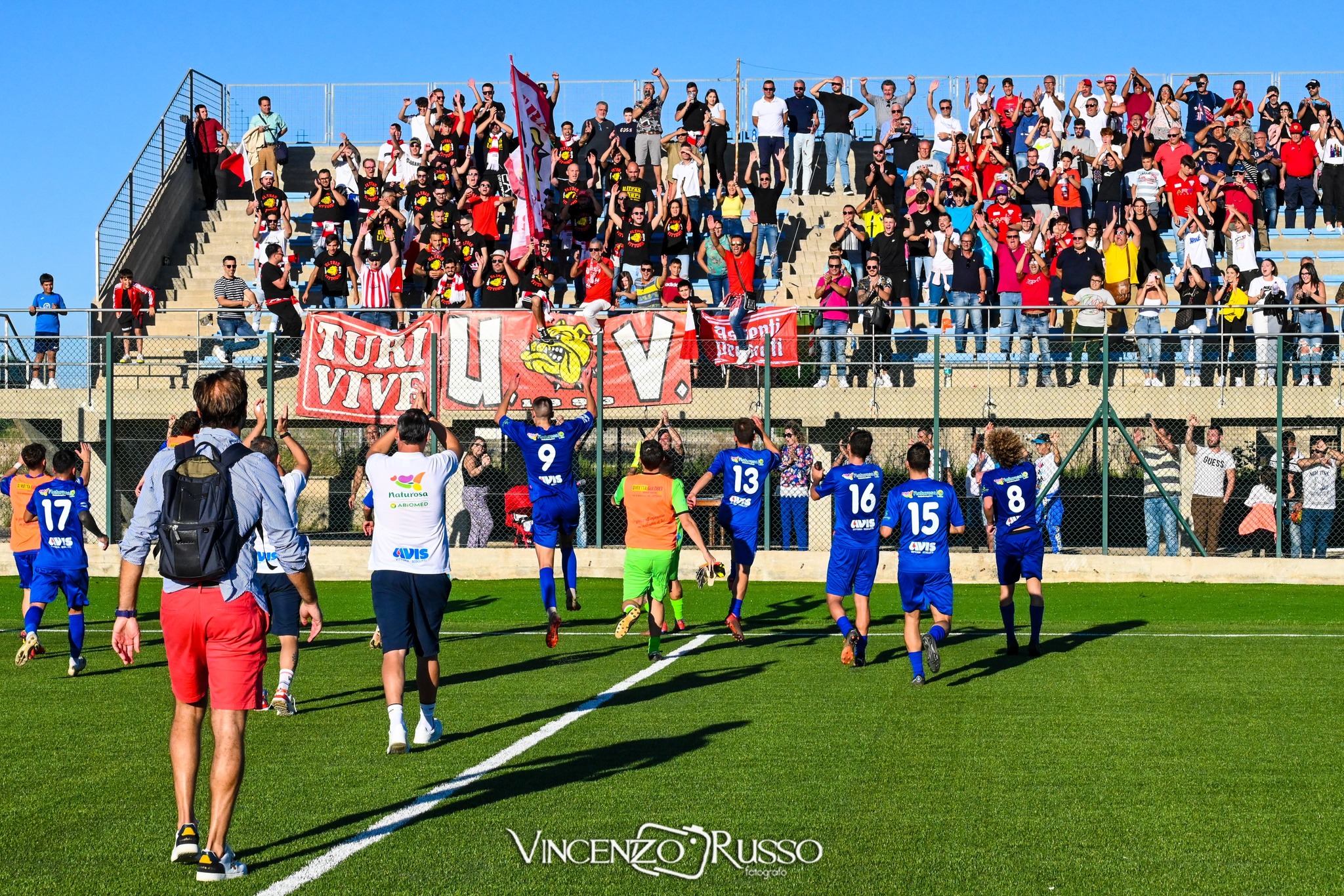 L’FC Vittoria vince il big match con l’Avola, Leone e Busacca mandano in biancorossi in fuga