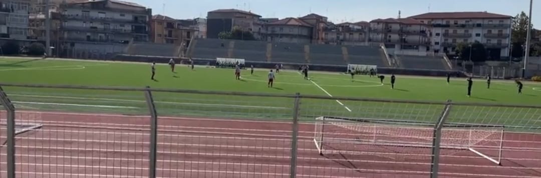 Un Vittoria “spento” cade al “Valentino Mazzola”, l’FCM Misterbianco vince e si prende la vetta