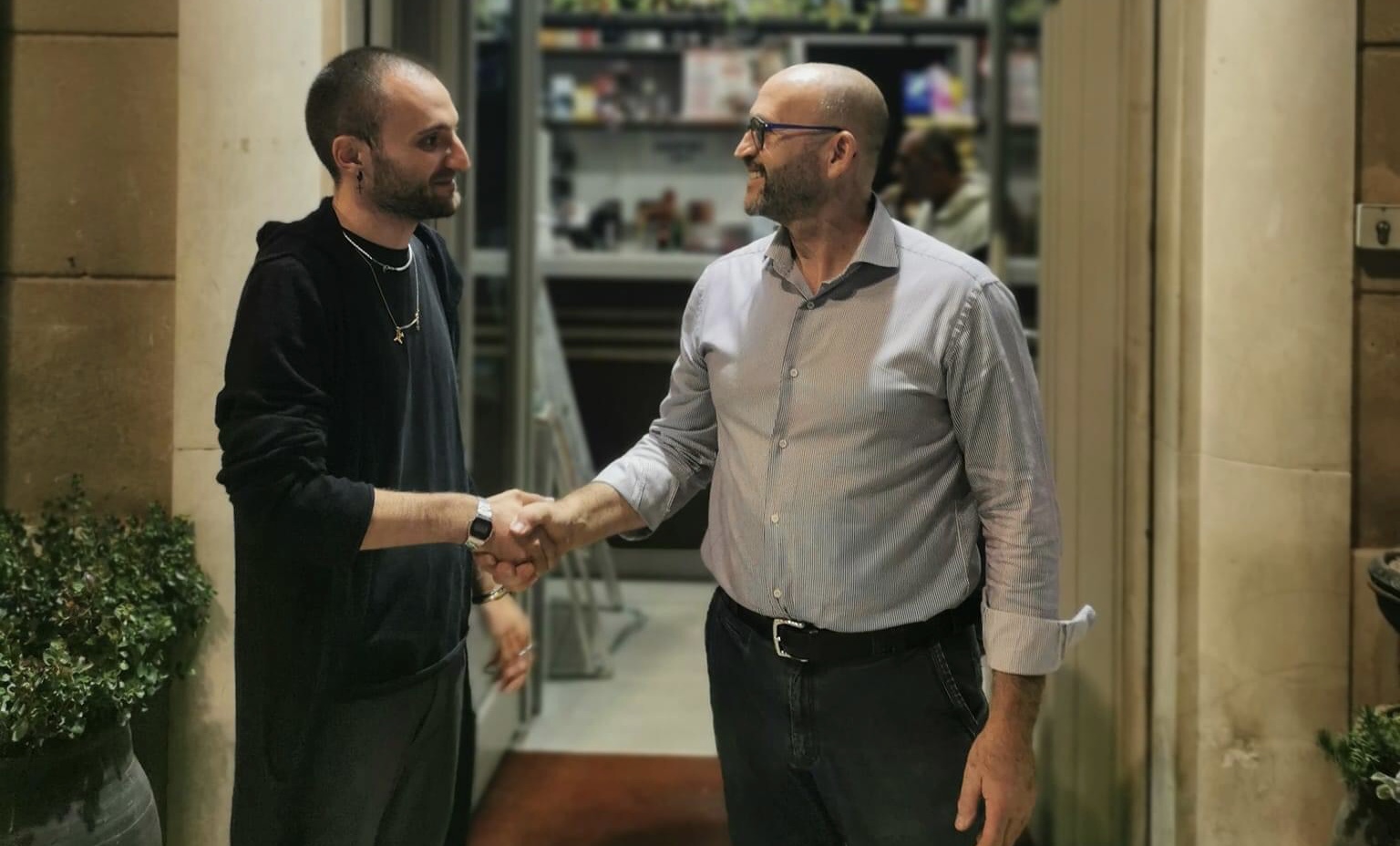 Se a Napoli il caffè è sospeso, a Modica è (s)corretto. E interviene l’Arcigay