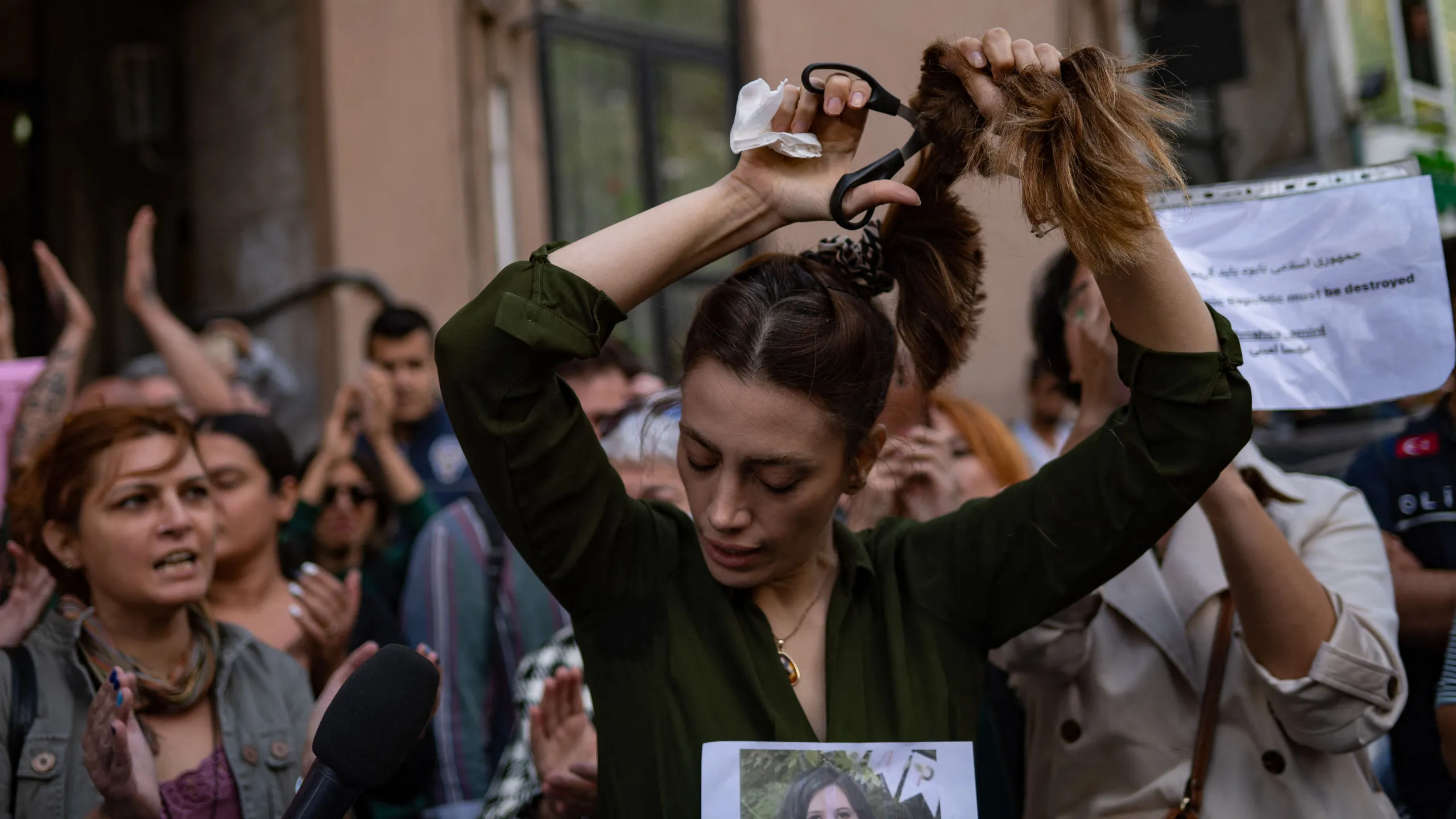 Modica, domenica 16 Ottobre Flash Mob di solidarietà alla realtà iraniana