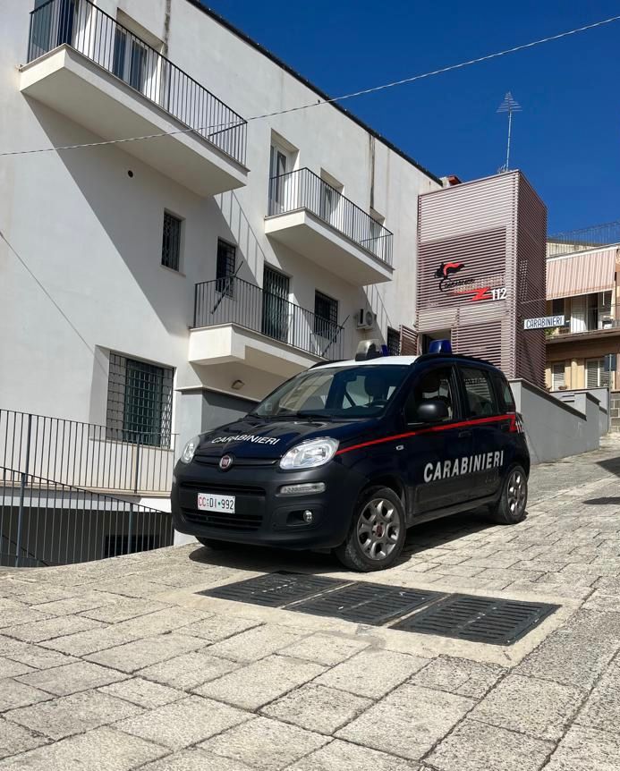 Giarratana: chiede 100 euro per “proteggere” un supermercato, i carabinieri lo arrestato per estorsione
