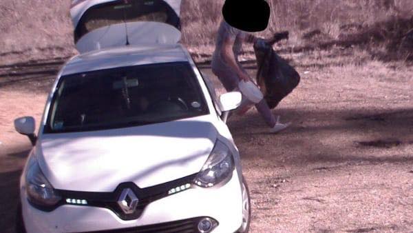 Sequestro e confisca del mezzo per chi abbandona rifiuti a Ragusa e non paga