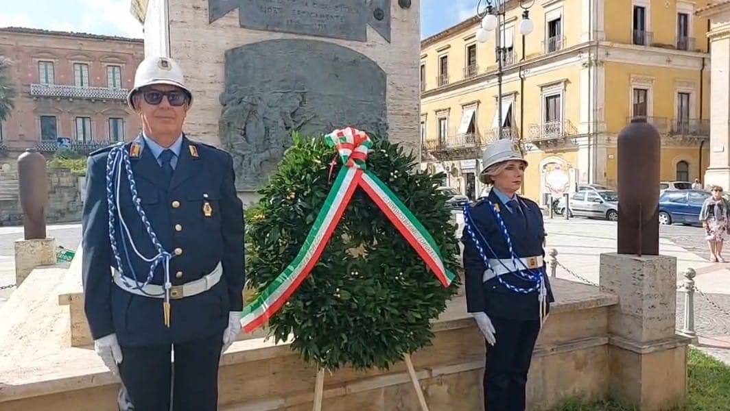 La Giornata dell’Unita’ Nazionale e delle Forze armate celebrata nei comuni iblei (foto e video)