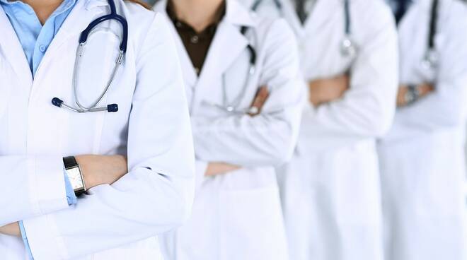 Il tanto discusso reintegro del personale medico novax cambia poco o nulla in provincia di Ragusa
