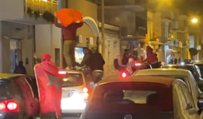 Mondiali 2022: Il Marocco elimina la Spagna ai rigori e anche a Modica la comunità magrebina fa festa