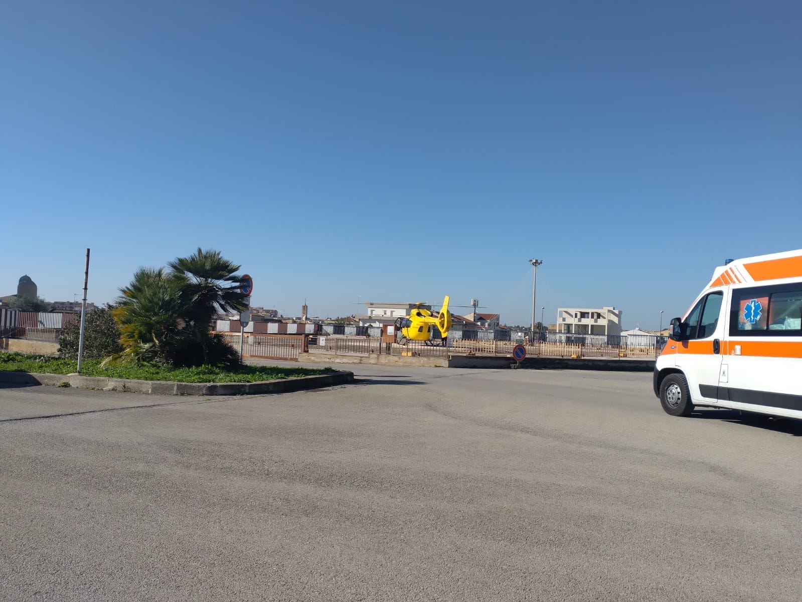Incidente domestico a Comiso il giorno di S. Silvestro, flacone di alcol finisce nel camino, gravi ustioni per un bambino