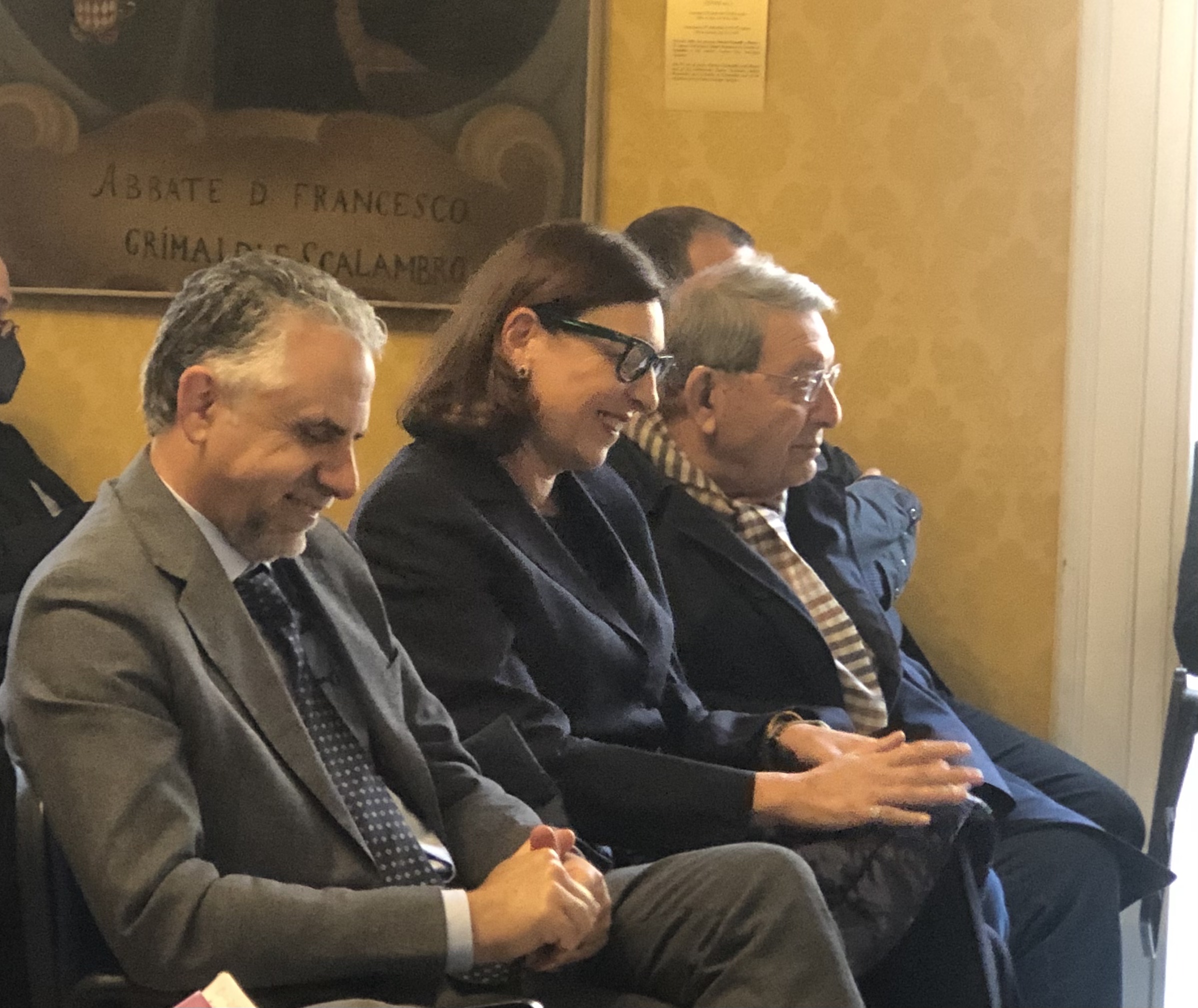 Modica, Ignazio Abbate sceglie il suo successore alla guida della città. Sarà Maria Monisteri in mezzo ad altre candidature