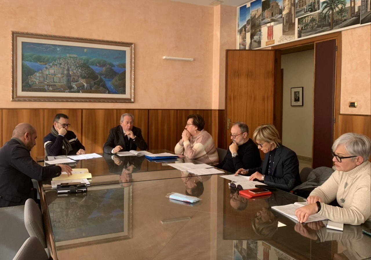 Ragusa, riunione del Collegio di controllo sui Fondi ex Insicem. Piazza: “Siamo a buon punto su tutti i fronti”