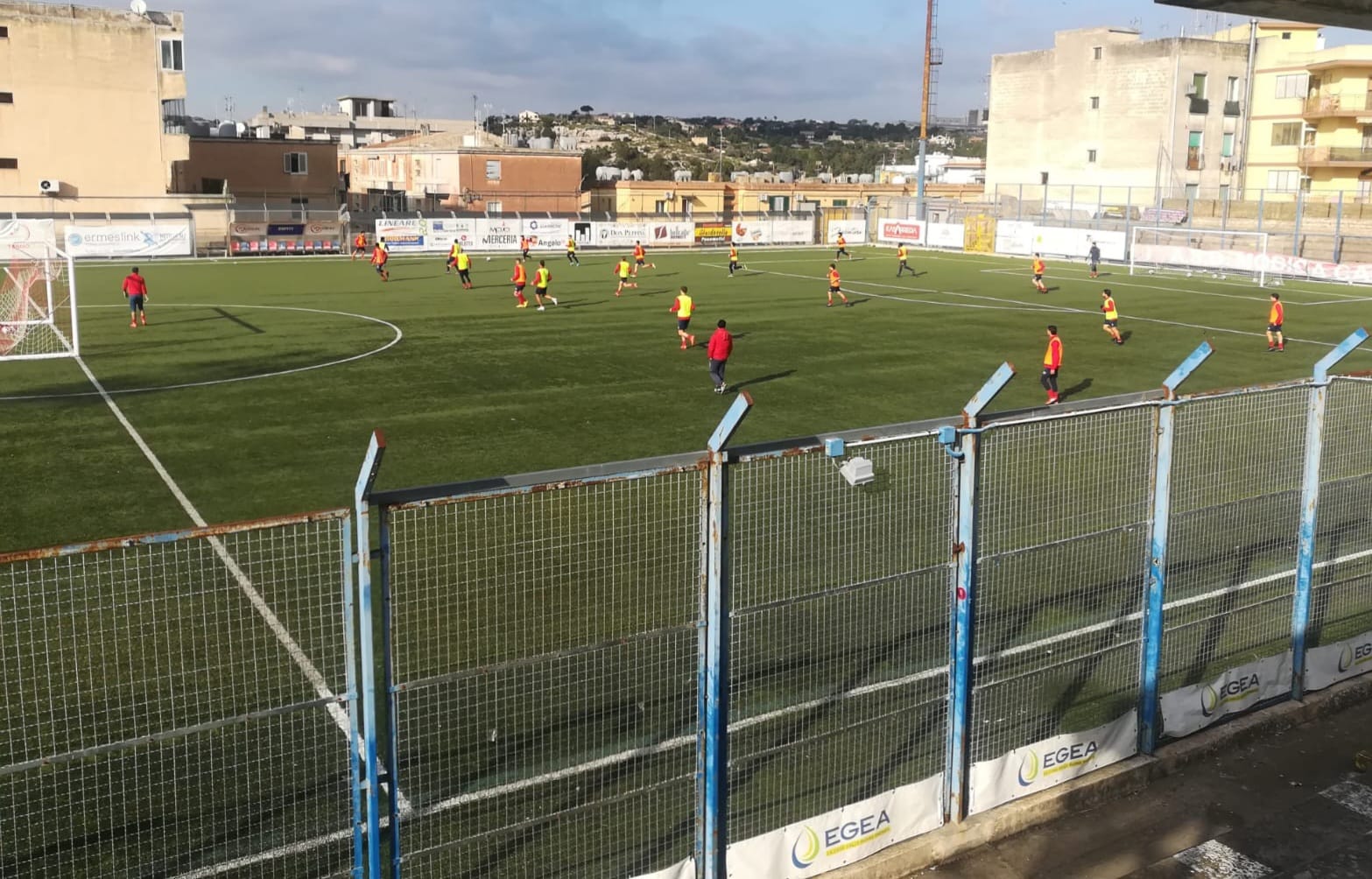 Il Modica Calcio ospita il pericolante Milazzo, domani al “Barone” il ritorno di Betta, Pozzebon e Coria non convocati
