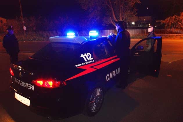 Sabato sera “movimentato” a Scicli, due persone litigano in strada, intervengono i carabinieri