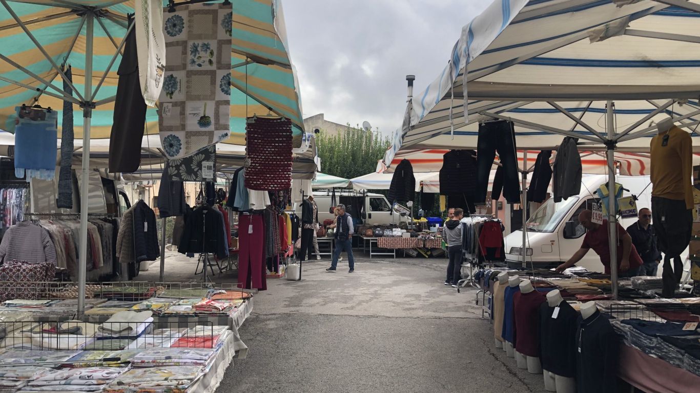 Modica: perché resta chiuso il mercato di Contrada Caitina? Se lo chiedono gli ambulanti