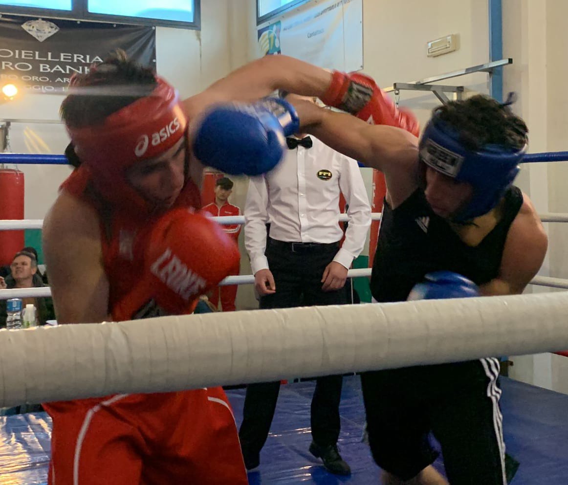 Pugilato: poker di successi del Calabrese Fighting Team in Abruzzo