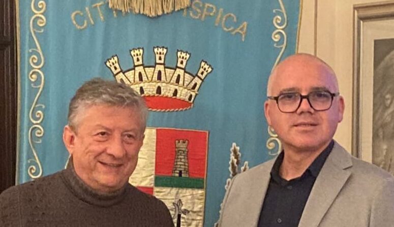 Ispica, il sindaco Leontini nomina nuovo assessore, Massimo Dibenedetto. Giunta al completo (video)