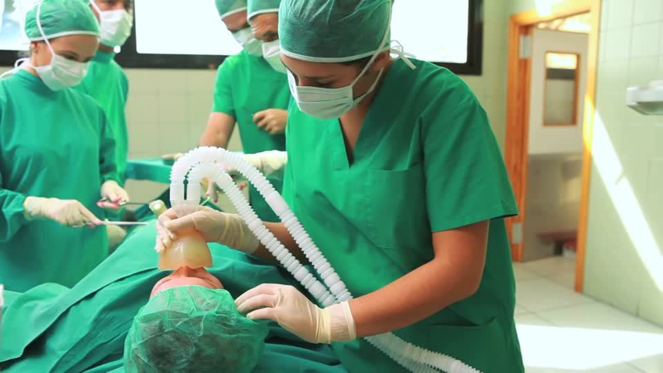 Modica, nel reparto di Otorino lunghe liste d’attesa e pochi interventi chirurgici. Lettera aperta ai vertici Asp