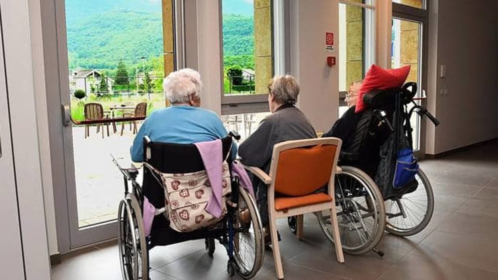 Modica: casa di riposo nonostante l’ordinanza di chiusura continuava a lavorare, deferita la proprietaria
