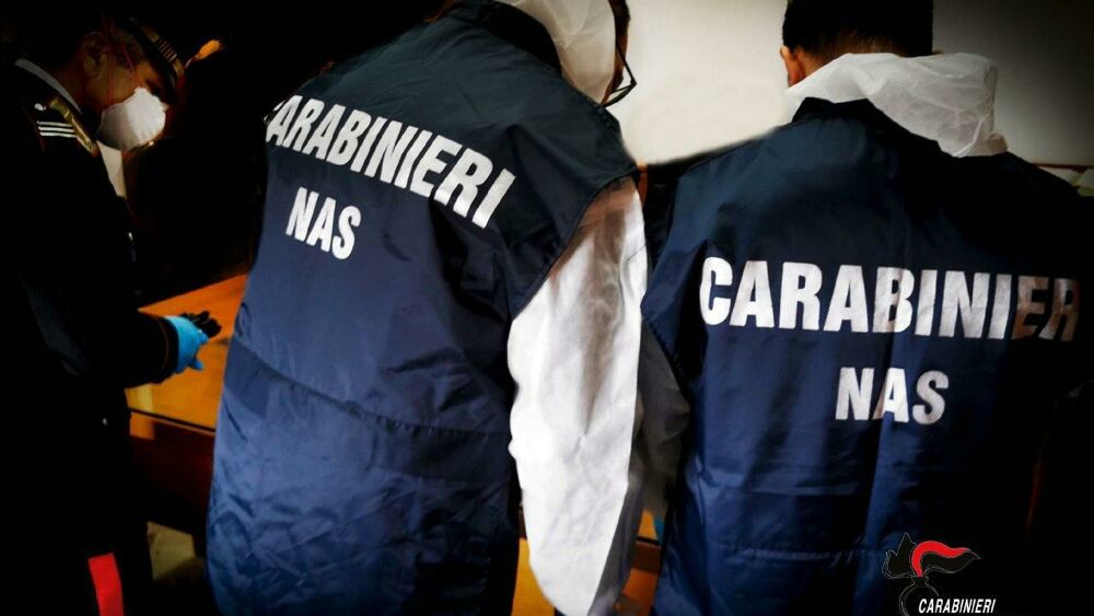 Ragusa: scarsa igiene in un ristorante etnico, i Carabinieri del NAS sequestrano oltre 100 kg di carne