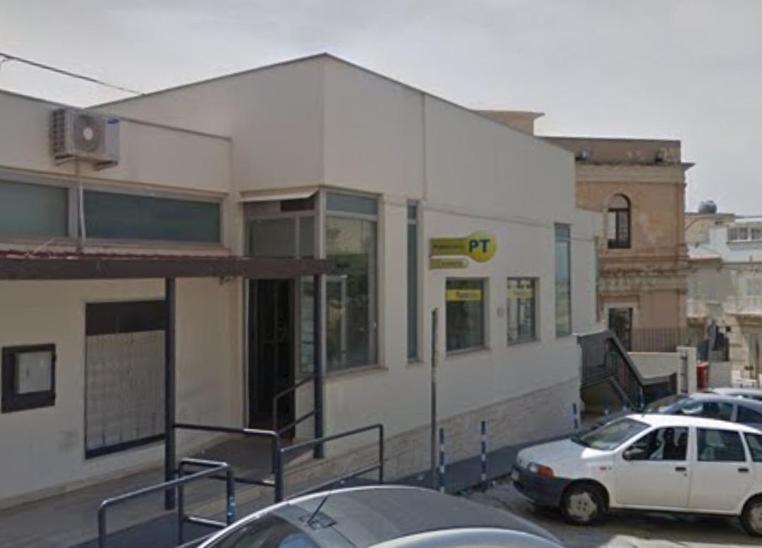 Rapina a mano armata questa mattina alle poste di Comiso: è caccia ai responsabili