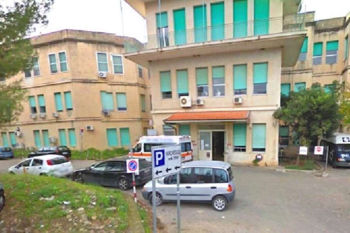 Sospetti casi di scabbia: ricoveri bloccati all’RSA di Ragusa, nel silenzio dell’Asp