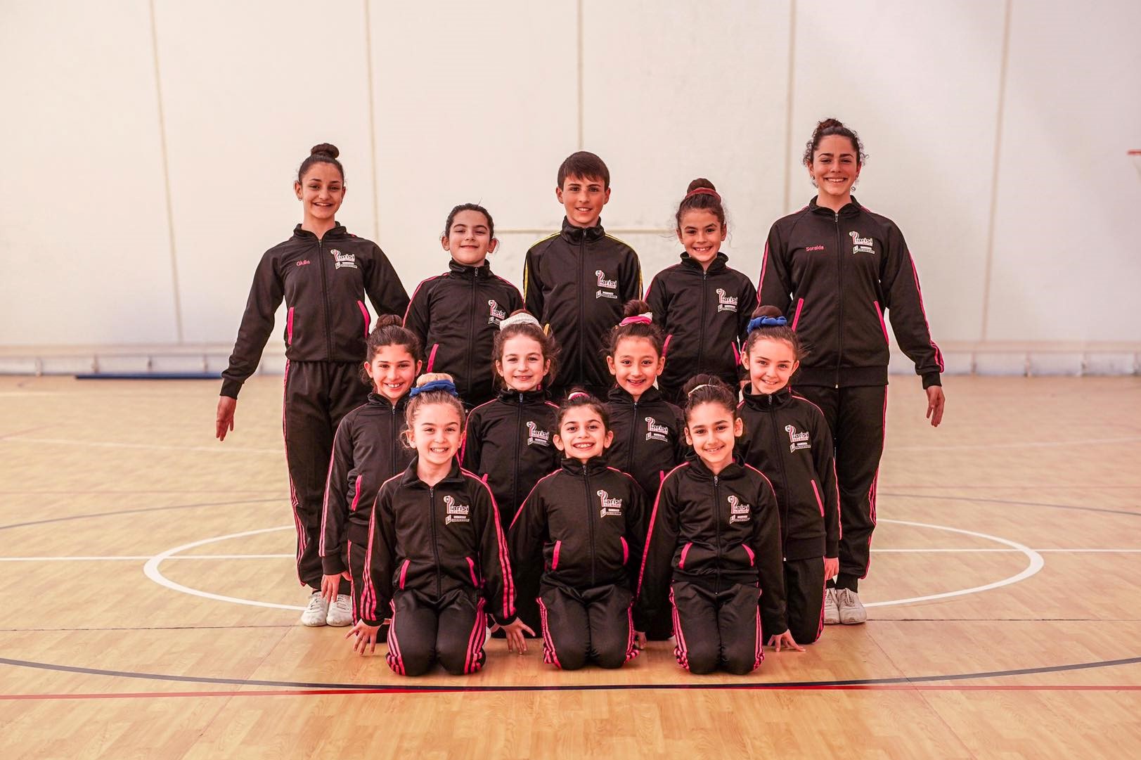 Ginnastica aerobica: la Motyka Modica in luce a Pomigliano D’Arco al campionato Interregionale Gold e Silver Fgi