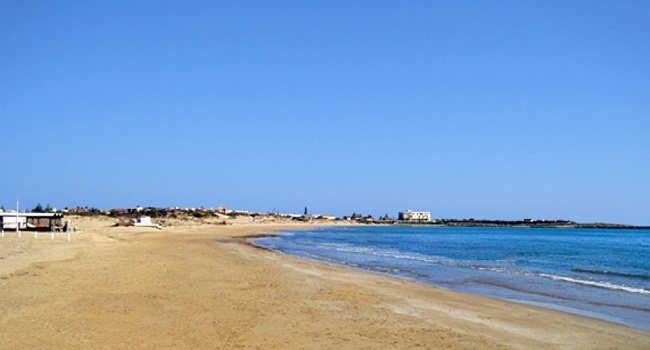 Modica: Consiglio convocato d’urgenza per votare il piano spiagge in zona Cesarini, ma senza le tabelle illustrative