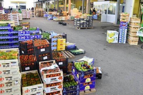 Controlli interforze al Mercato ortofrutticolo di Vittoria, nessuna irregolarità riscontrata