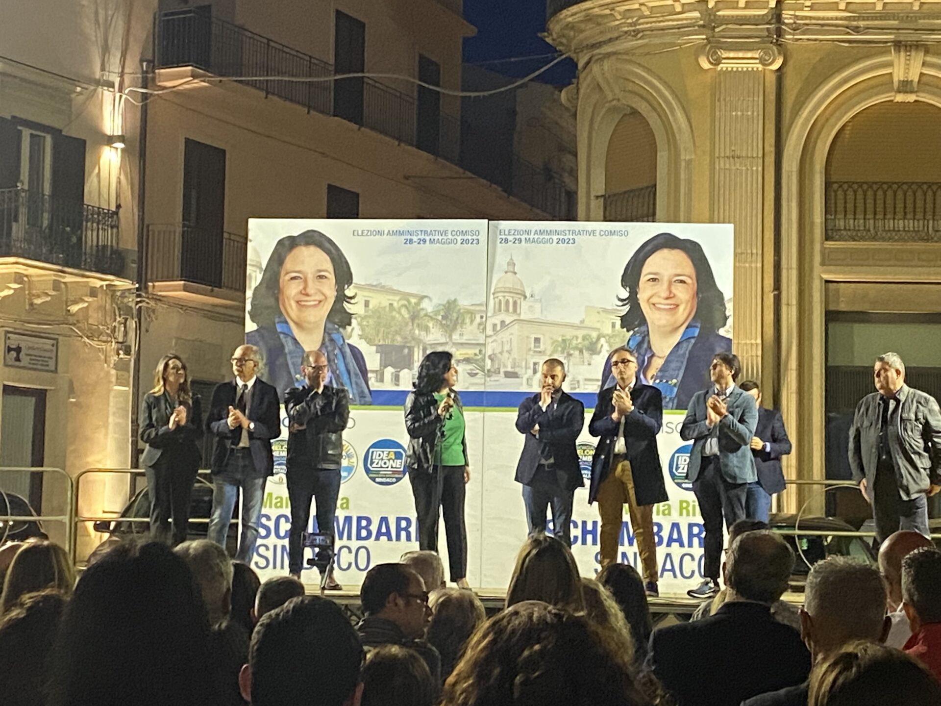 Comiso: comizio della candidata Maria Rita Schembari. Cinque anni di lavoro e impegni mantenuti
