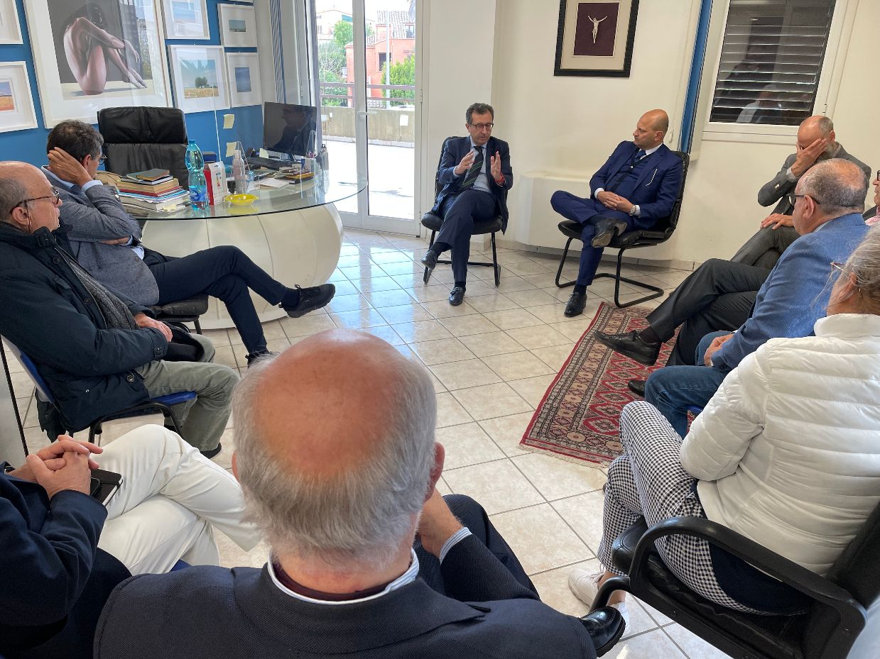 Lotta ai reati contro le imprese e contrasto al caporalato, il questore di Ragusa incontra Confagricoltura
