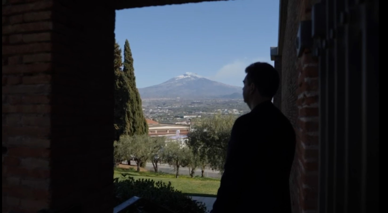 In uscita il documentario di Domenico Occhipinti su una storia di amicizia e sentimenti tra sport e guerra
