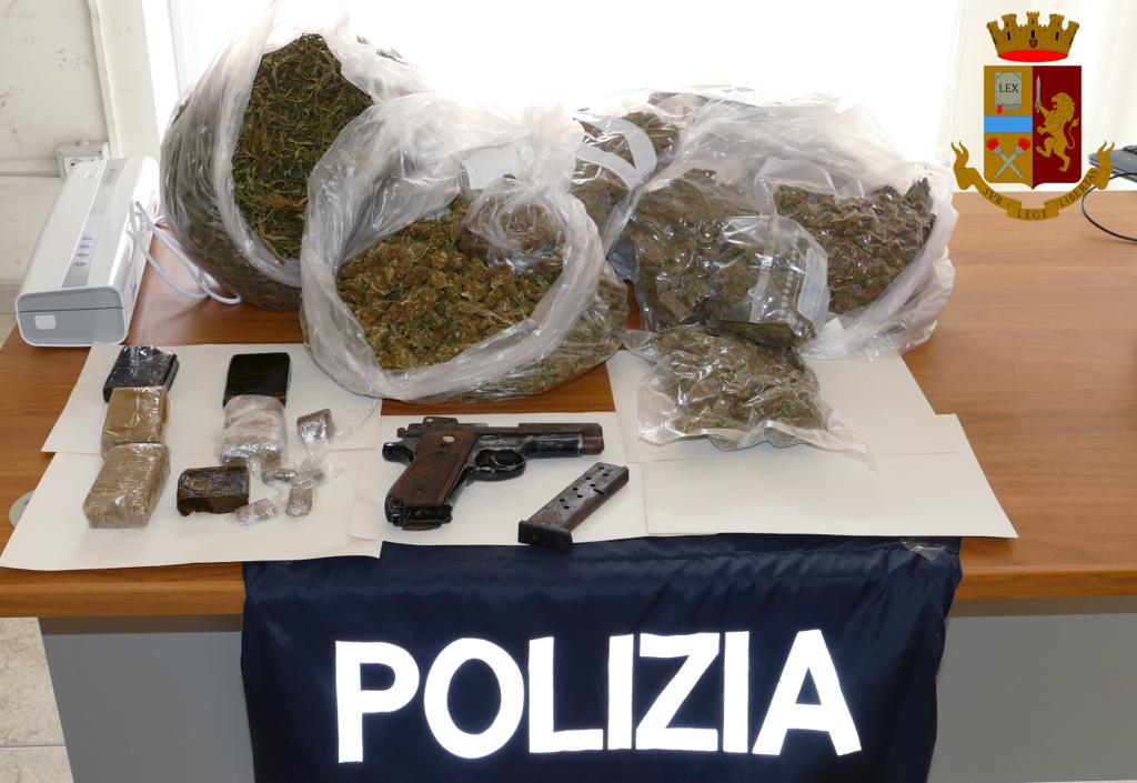 Vittoriese arrestato dalla Polizia: nella sua casa di periferia sequestrata droga per 24 mila euro