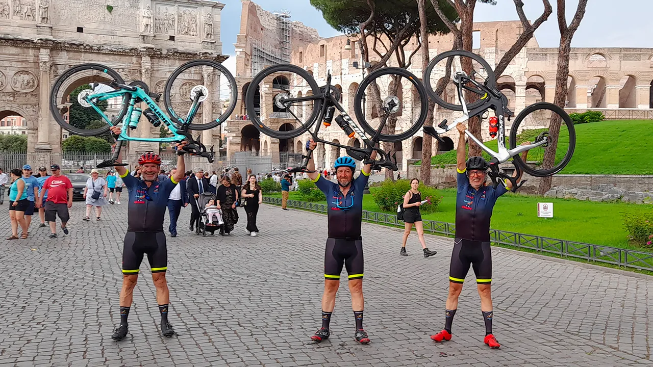 Da Scicli a Roma in bici in sei tappe, missione compiuta per i “Tre Ciclisti per caso”