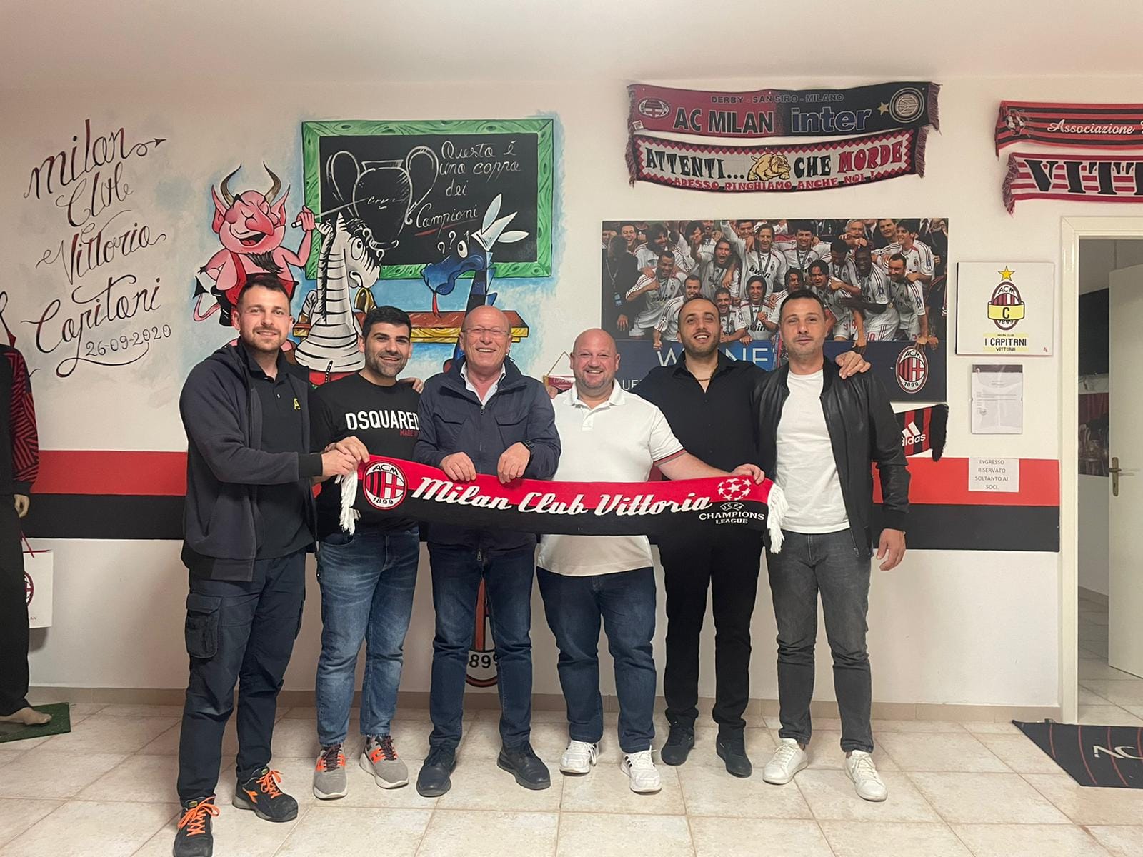 “Pensiamo con la testa ma ragioniamo con il cuore”, Franco Baresi e Peppe Di Stefano ospiti del Milan Club “I capitani”