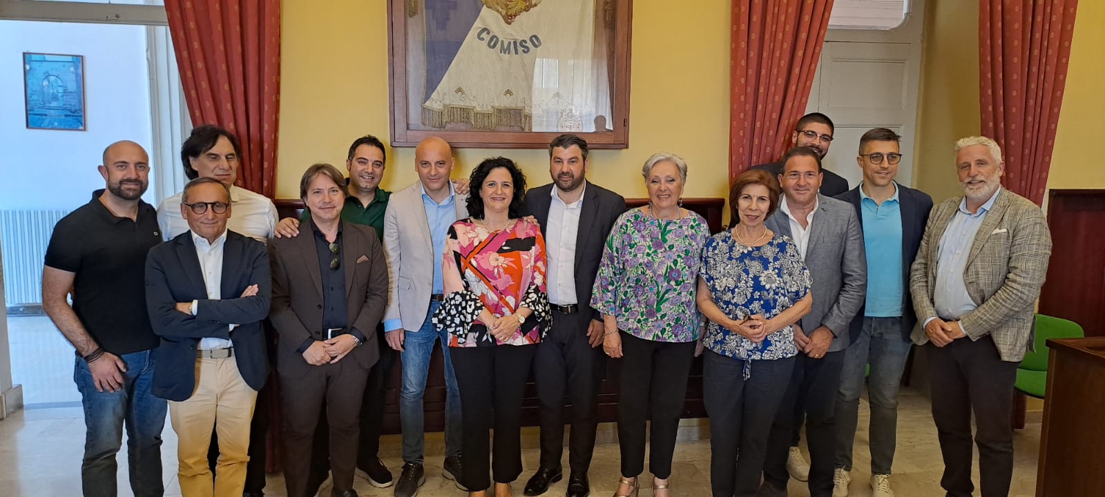 Nasce la sovrastruttura comunale SIRU “Val di Noto”, composta da 13 comuni. Alcuni della provincia iblea