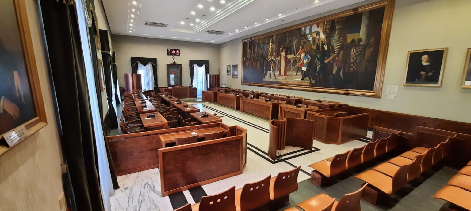 Modica: sabato 8 luglio si insedierà il Consiglio Comunale. La lunga attesa dovuta ai ritardi della Commissione elettorale