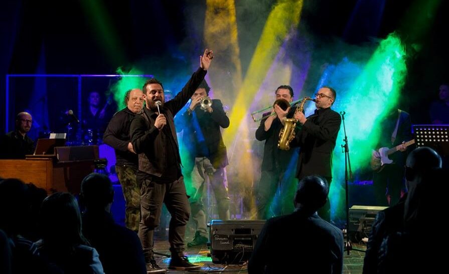 Antonio Modica e i Mode tornano ad esibirsi e si preparano ad un’estate “calda” di Pop e Rock