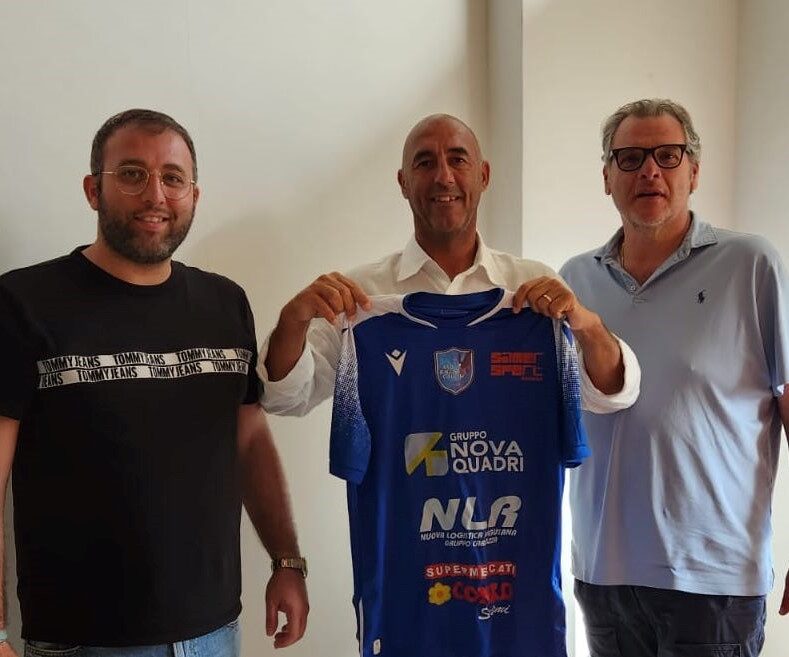 Il Ragusa Calcio ha un nuovo allenatore, Giovanni Ignoffo sarà il dopo Raciti delle “Aquile Azzurre”